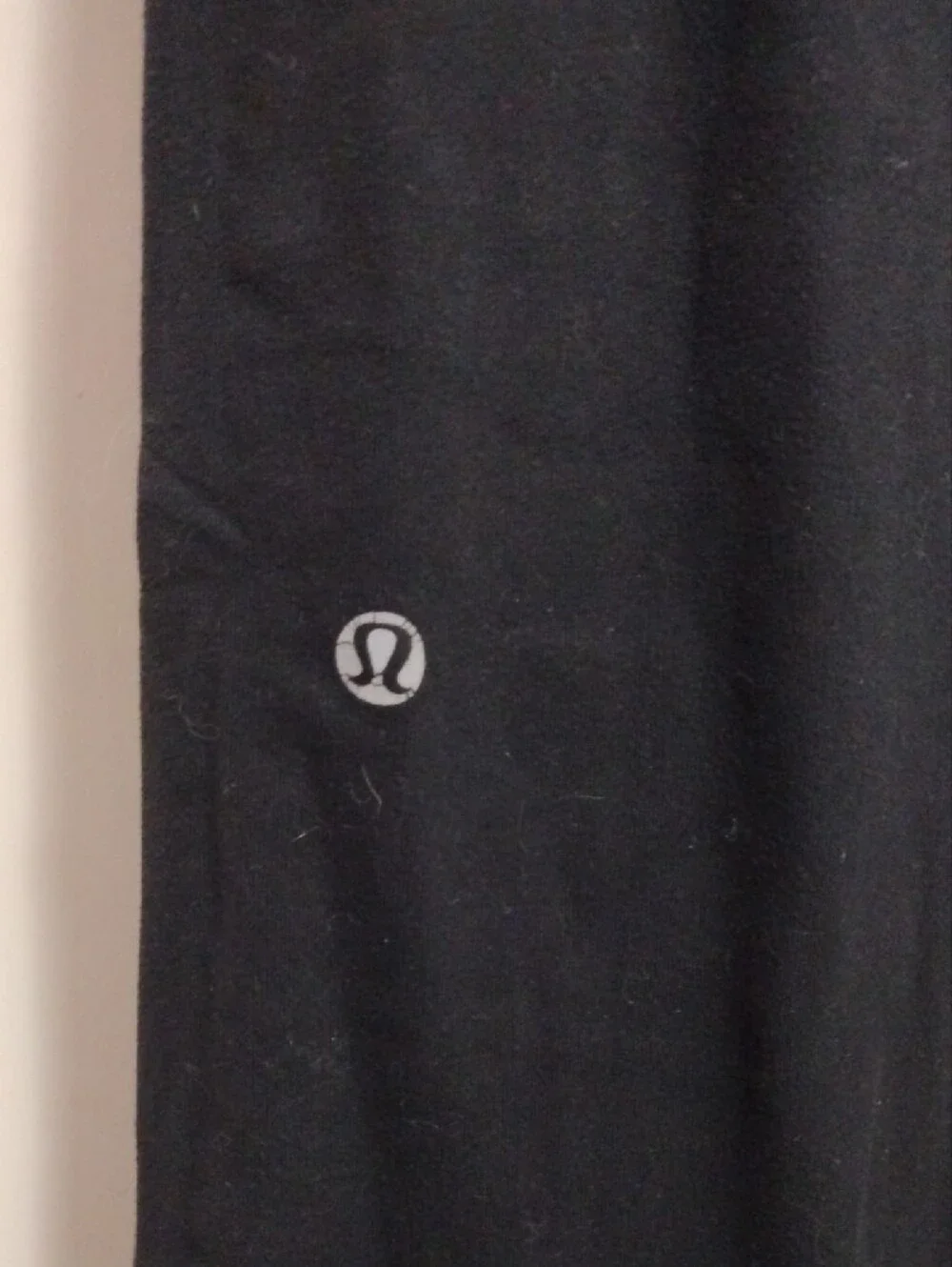 Women’s Lululemon Athletica Black Yoga Pants Lavender Periwinkle Waistband 6